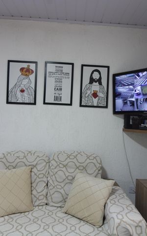 Casa à venda com 161m², 4 quartos e 2 vagasSala casa 1