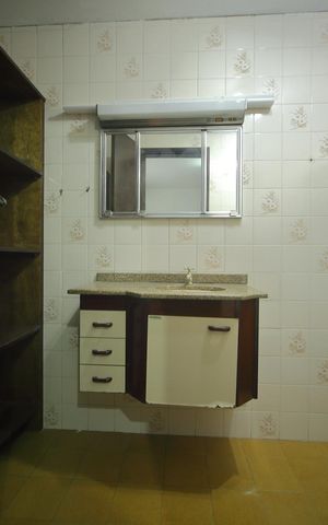 Casa à venda com 133m², 3 quartos e 2 vagasBanheiro da Suíte 