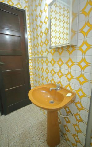 Casa à venda com 133m², 3 quartos e 2 vagasBanheiro 