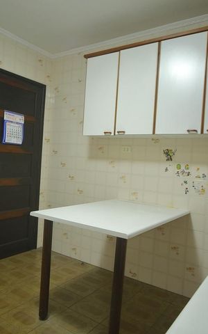Casa à venda com 133m², 3 quartos e 2 vagasCozinha 