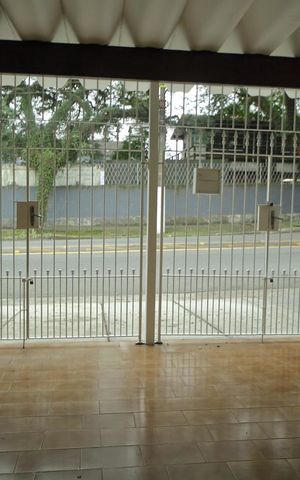 Casa à venda com 133m², 3 quartos e 2 vagasGaragem 