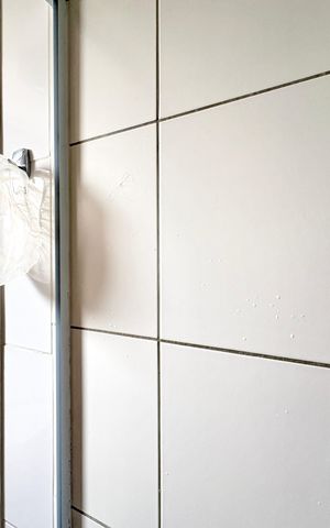 Apartamento à venda com 47m², 2 quartos e 1 vaga Apartamento à venda com 47m², 2 quartos e 1 vagaBanheiro