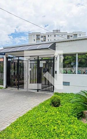 Apartamento à venda com 47m², 2 quartos e 1 vaga Apartamento à venda com 47m², 2 quartos e 1 vagaFachada
