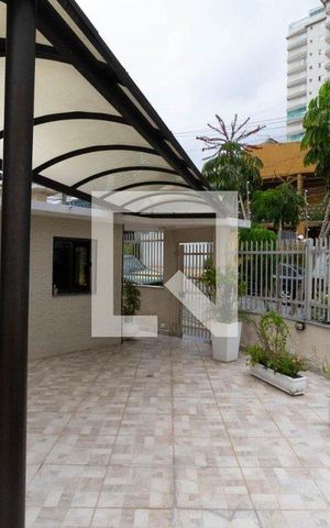 Apartamento à venda com 72m², 2 quartos e 2 vagas Apartamento à venda com 72m², 2 quartos e 2 vagasPortaria