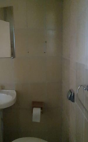 Casa à venda com 160m², 4 quartos e 4 vagas Casa à venda com 160m², 4 quartos e 4 vagasCasa 2