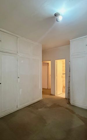 Casa para alugar com 267m², 4 quartos e 5 vagas Casa para alugar com 267m², 4 quartos e 5 vagasSuíte 2