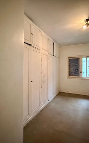 Casa para alugar com 267m², 4 quartos e 5 vagas Casa para alugar com 267m², 4 quartos e 5 vagasSuíte 1