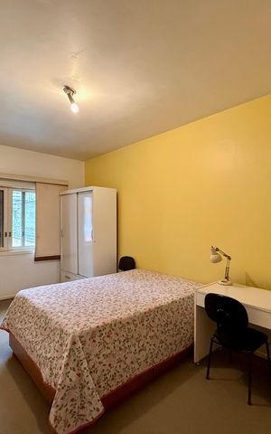 Casa para alugar com 267m², 4 quartos e 5 vagas Casa para alugar com 267m², 4 quartos e 5 vagasQuarto 3
