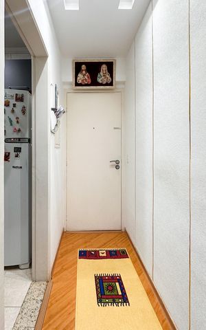 Apartamento à venda com 68m², 3 quartos e 1 vagaEntrada