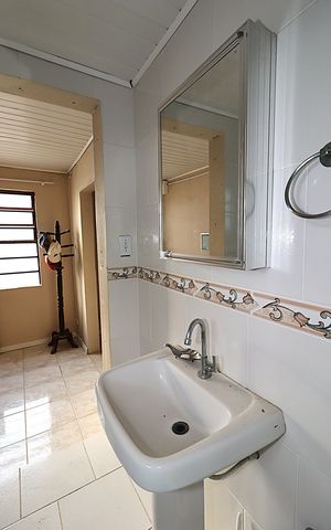 Casa à venda com 150m², 2 quartos e sem vagaBanheiro da Suíte