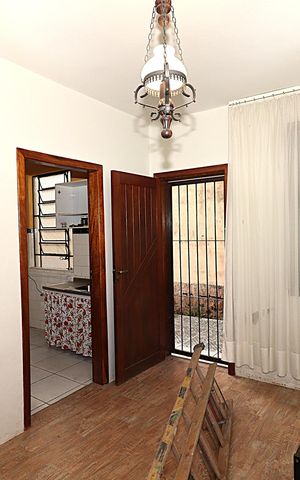 Casa à venda com 150m², 2 quartos e sem vagaSala