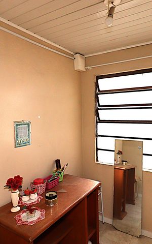 Casa à venda com 150m², 2 quartos e sem vagaCloset da Suíte