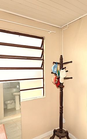 Casa à venda com 150m², 2 quartos e sem vagaCloset da Suíte
