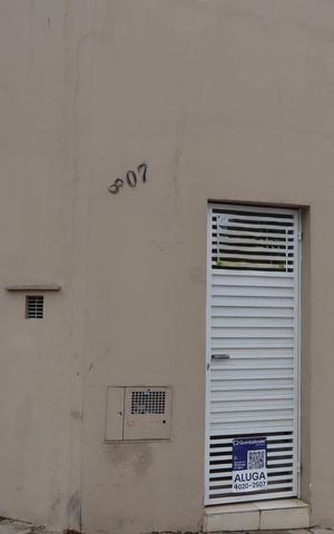 Casa para alugar com 40m², 1 quarto e sem vagaFachada e portão
