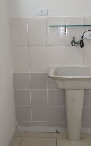 Casa para alugar com 40m², 1 quarto e sem vagaÁrea de Serviço