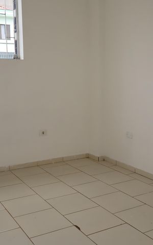 Casa para alugar com 40m², 1 quarto e sem vagaQuarto