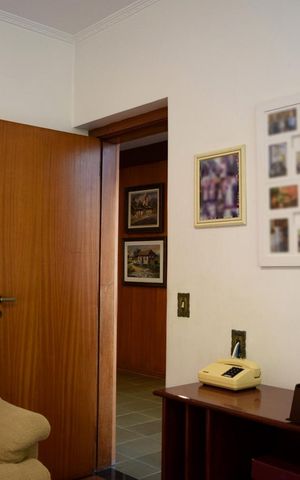 Casa para alugar com 351m², 4 quartos e 5 vagasSala de TV