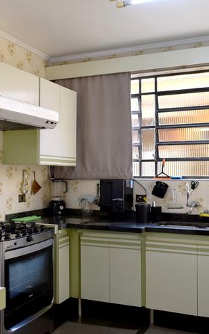 Casa para alugar com 351m², 4 quartos e 5 vagasCozinha