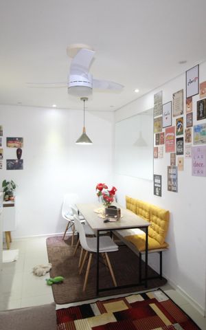 Apartamento à venda com 48m², 2 quartos e 1 vagaSala