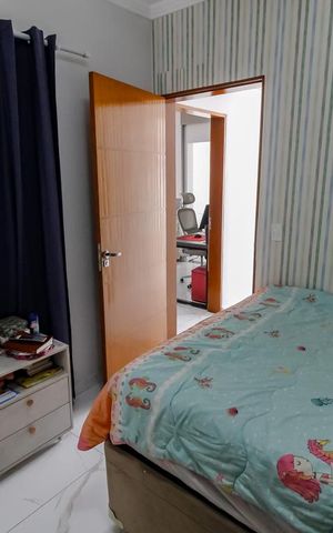 Casa de condomínio à venda com 250m², 3 quartos e 4 vagas Casa de condomínio à venda com 250m², 3 quartos e 4 vagasSuíte 2