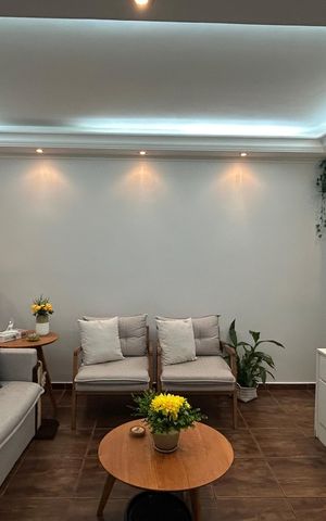 Casa à venda com 120m², 3 quartos e 2 vagas Casa à venda com 120m², 3 quartos e 2 vagasSala