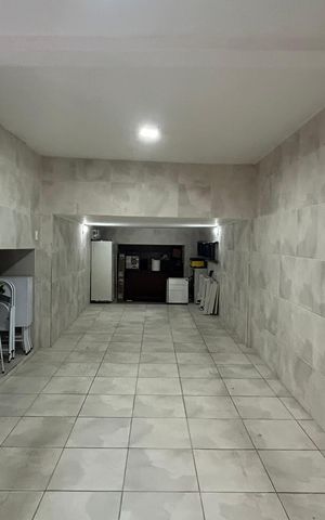 Casa à venda com 120m², 3 quartos e 2 vagas Casa à venda com 120m², 3 quartos e 2 vagasGaragem