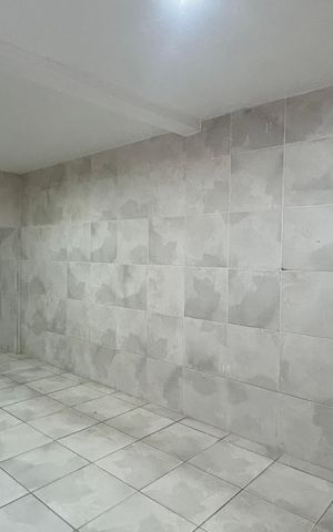 Casa à venda com 120m², 3 quartos e 2 vagas Casa à venda com 120m², 3 quartos e 2 vagasGaragem