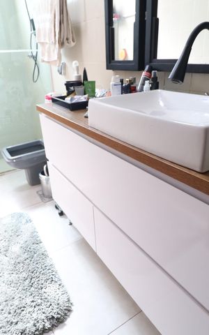 Casa para alugar com 650m², 3 quartos e 2 vagasBanheiro Social