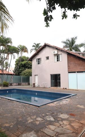 Casa para alugar com 650m², 3 quartos e 2 vagasPiscina
