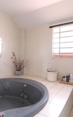 Casa para alugar com 650m², 3 quartos e 2 vagasBanheiro do Quarto 2