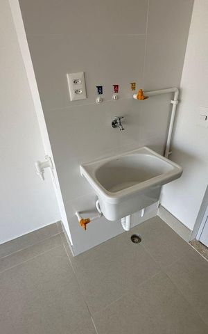 Apartamento à venda com 72m², 2 quartos e 1 vaga Apartamento à venda com 72m², 2 quartos e 1 vagaÁrea de serviço