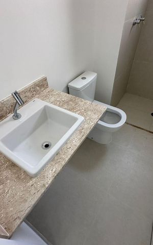 Apartamento à venda com 72m², 2 quartos e 1 vaga Apartamento à venda com 72m², 2 quartos e 1 vagaBanheiro