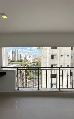 Apartamento à venda com 72m², 2 quartos e 1 vaga Apartamento à venda com 72m², 2 quartos e 1 vagaVaranda