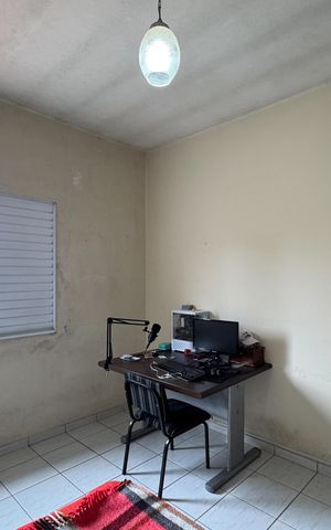 Casa à venda com 256m², 4 quartos e 3 vagas Casa à venda com 256m², 4 quartos e 3 vagasQuarto 2