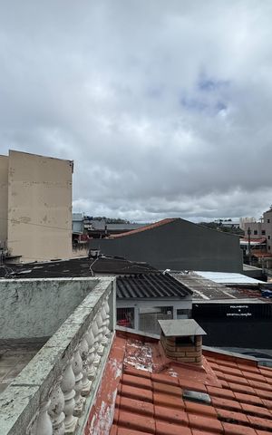 Casa à venda com 256m², 4 quartos e 3 vagas Casa à venda com 256m², 4 quartos e 3 vagasVista - Quarto 2