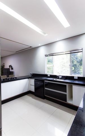 Casa para alugar com 125m², 2 quartos e 1 vagaCozinha