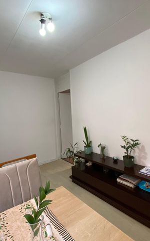 Apartamento à venda com 45m², 2 quartos e 1 vaga Apartamento à venda com 45m², 2 quartos e 1 vagaSala