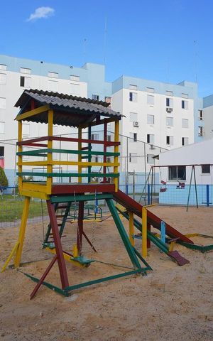 Apartamento à venda com 42m², 2 quartos e 1 vaga Apartamento à venda com 42m², 2 quartos e 1 vagaÁrea comum - Playground