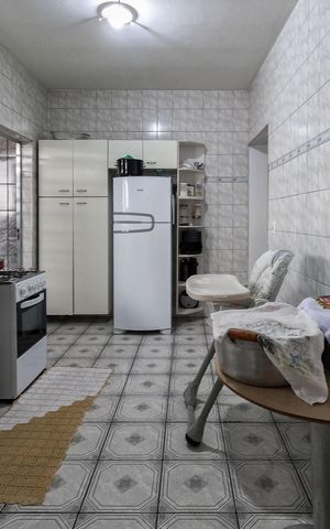 Casa à venda com 450m², 4 quartos e 3 vagas