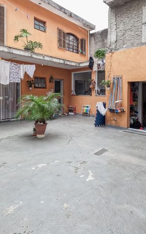 Casa à venda com 450m², 4 quartos e 3 vagas