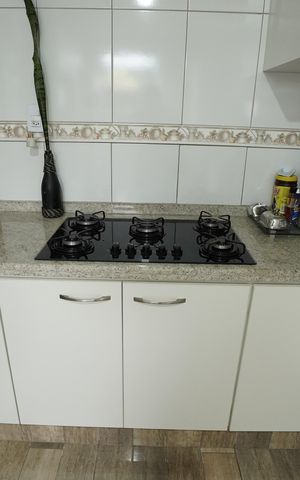 Casa à venda com 200m², 4 quartos e 4 vagas