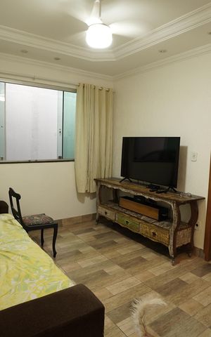 Casa à venda com 200m², 4 quartos e 4 vagas