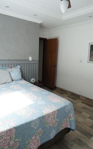 Casa à venda com 200m², 4 quartos e 4 vagas