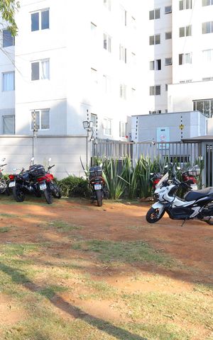 Apartamento para alugar com 41m², 1 quarto e sem vagaPlaca GRANDE instalada na fachada do condomínio, dia 18.08.2026 - Código da placa: SWRM-1586