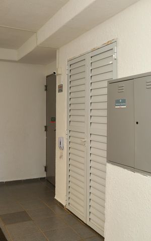 Apartamento para alugar com 41m², 1 quarto e sem vagaÁrea comum - Saguão do andar