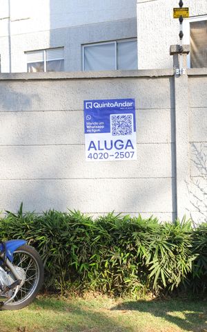 Apartamento para alugar com 41m², 1 quarto e sem vagaPlaca GRANDE instalada na fachada do condomínio, dia 18.08.2026 - Código da placa: SWRM-1586