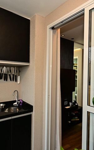 Apartamento à venda com 56m², 2 quartos e 1 vagaVaranda