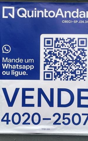 Casa à venda com 90m², 2 quartos e 5 vagas Casa à venda com 90m², 2 quartos e 5 vagasPlaca