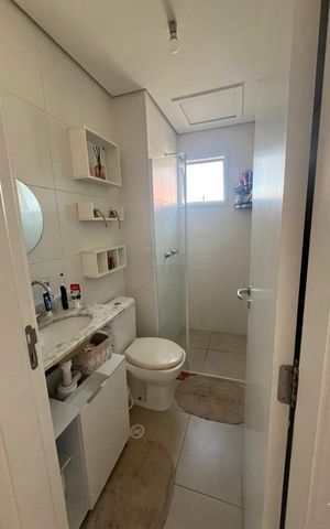 Apartamento à venda com 52m², 2 quartos e 1 vaga Apartamento à venda com 52m², 2 quartos e 1 vagaBanheiro