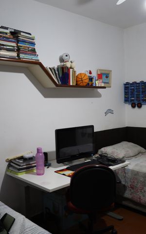 Casa à venda com 268m², 4 quartos e 2 vagasQuarto 2